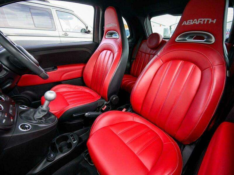 2018 ABARTH 595 2018 ABARTH 595