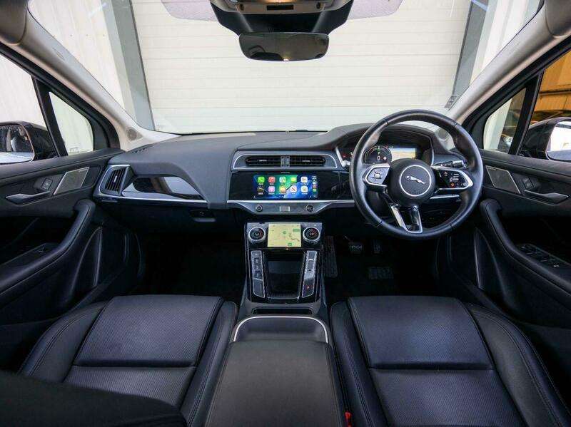 A 2020 JAGUAR I-PACE 400 90kWh S SUV 5dr Electric Auto 4WD (400 ps) A 2020 JAGUAR I-PACE 400 90kWh S SUV 5dr Electric Auto 4WD (400 ps)