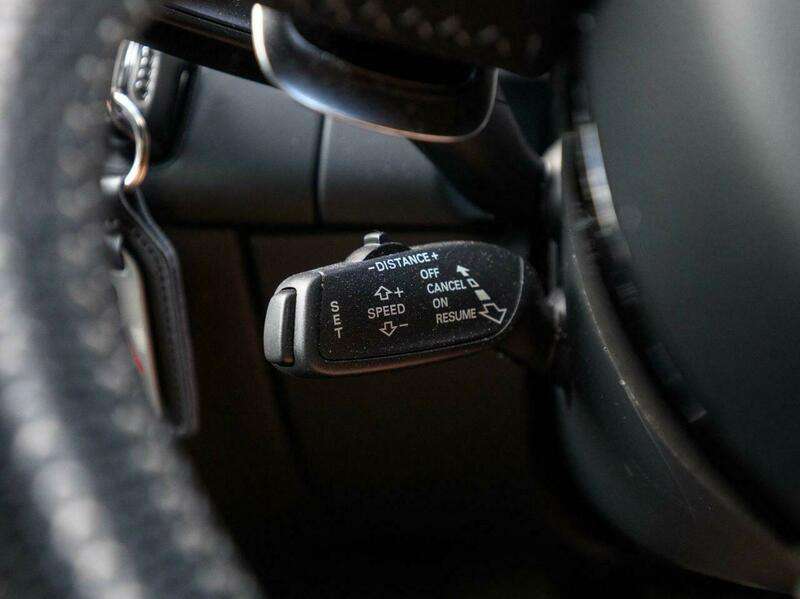 2013 AUDI RS4 2013 AUDI RS4