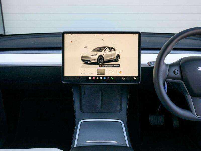 2022 TESLA MODEL Y 2022 TESLA MODEL Y