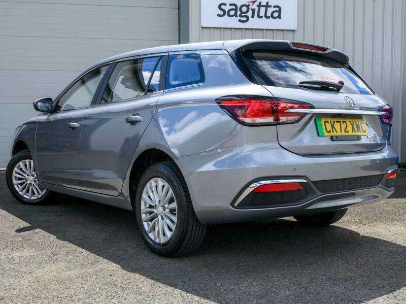 A 2022 MG MG5 61.1kWh Excite Long Range Estate 5dr Electric Auto (156 ps) A 2022 MG MG5 61.1kWh Excite Long Range Estate 5dr Electric Auto (156 ps)