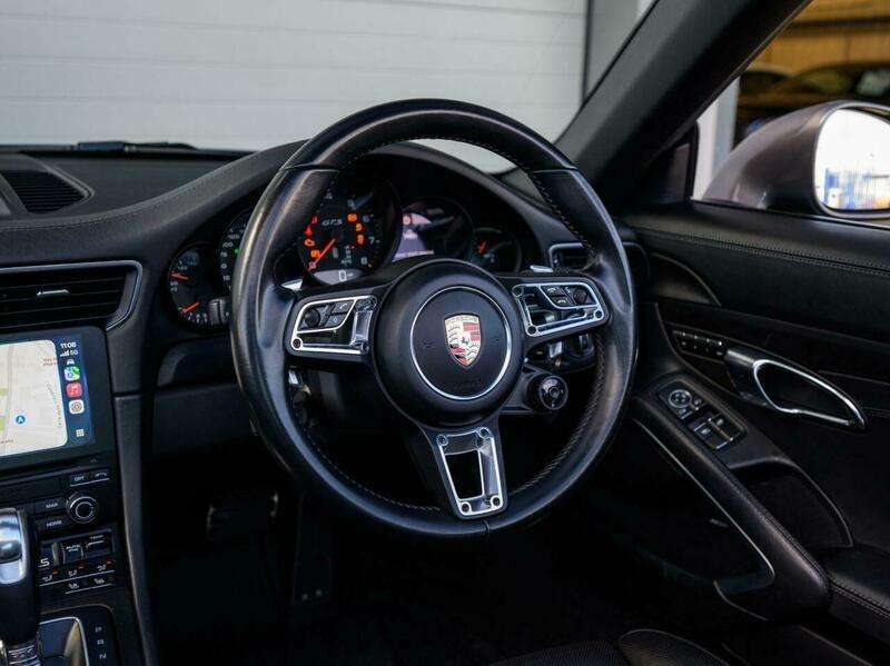 2017 PORSCHE 911 2017 PORSCHE 911