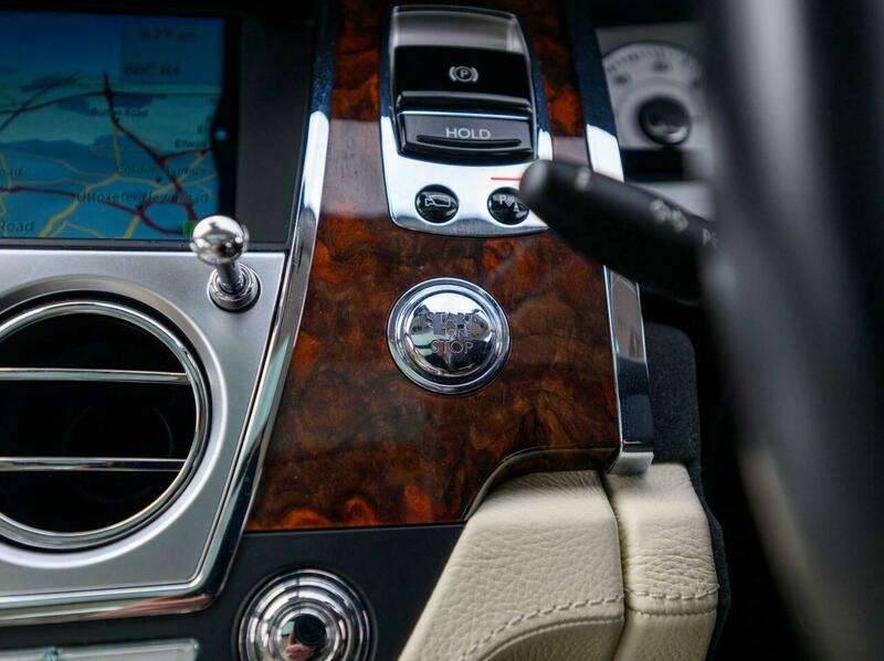 2012 ROLLS-ROYCE GHOST 2012 ROLLS-ROYCE GHOST