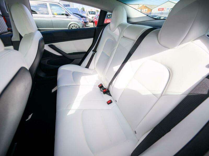 2020 TESLA MODEL 3 2020 TESLA MODEL 3