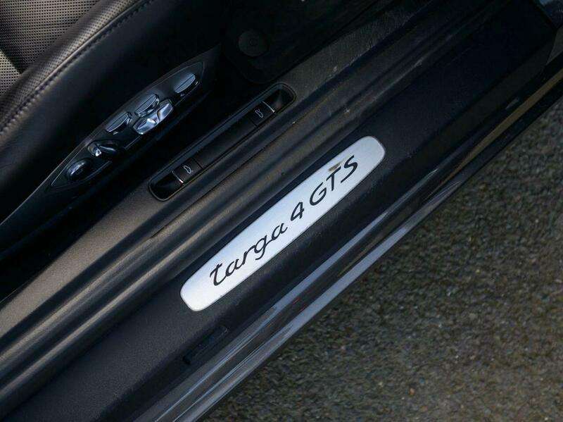 2017 PORSCHE 911 2017 PORSCHE 911