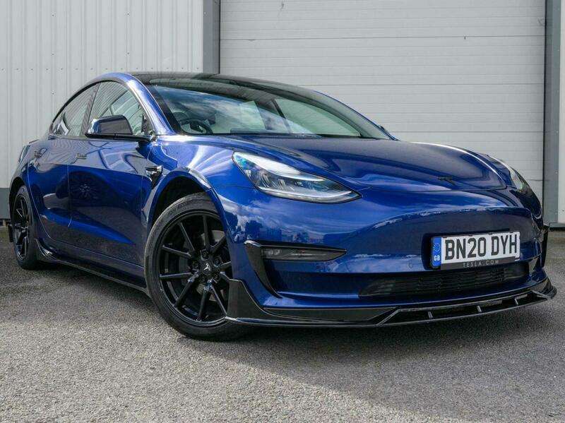 A 2020 TESLA MODEL 3 (Dual Motor) Long Range Saloon 4dr Electric Auto 4WDE (346 ps) A 2020 TESLA MODEL 3 (Dual Motor) Long Range Saloon 4dr Electric Auto 4WDE (346 ps)