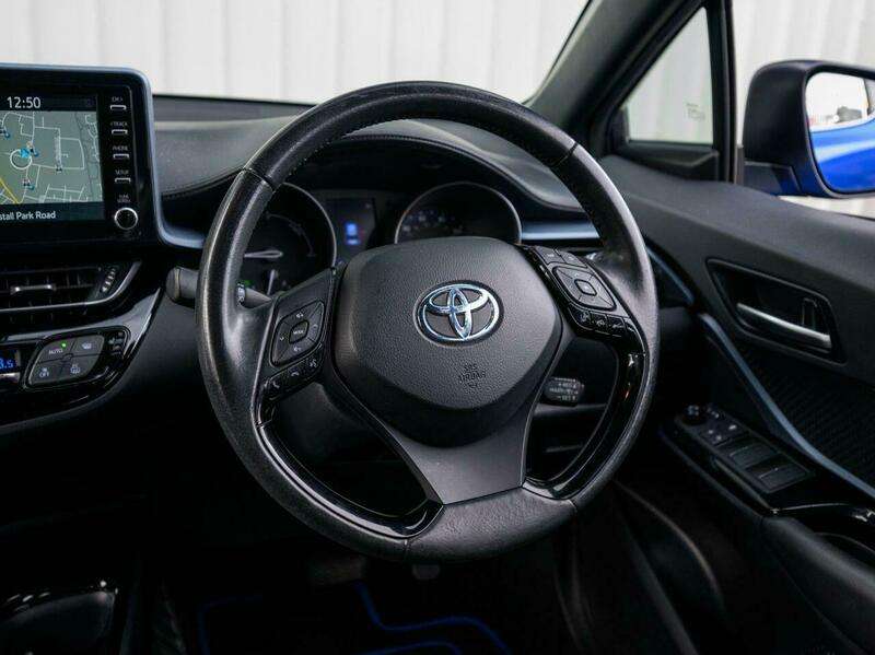 2020 TOYOTA C-HR 2020 TOYOTA C-HR