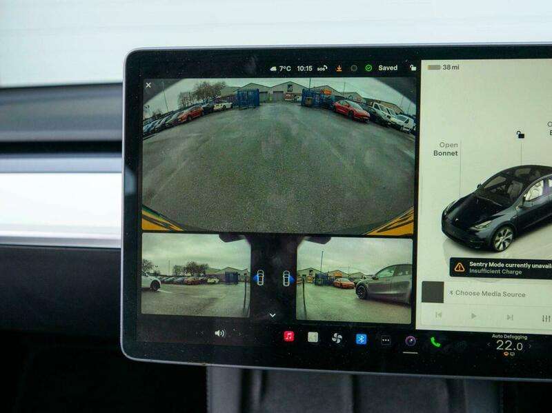 2022 TESLA MODEL Y 2022 TESLA MODEL Y