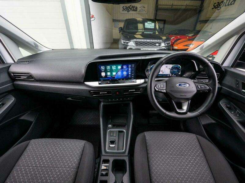 A 2025 FORD TRANSIT CONNECT 2l AUTO 121 BHP A 2025 FORD TRANSIT CONNECT 2l AUTO 121 BHP
