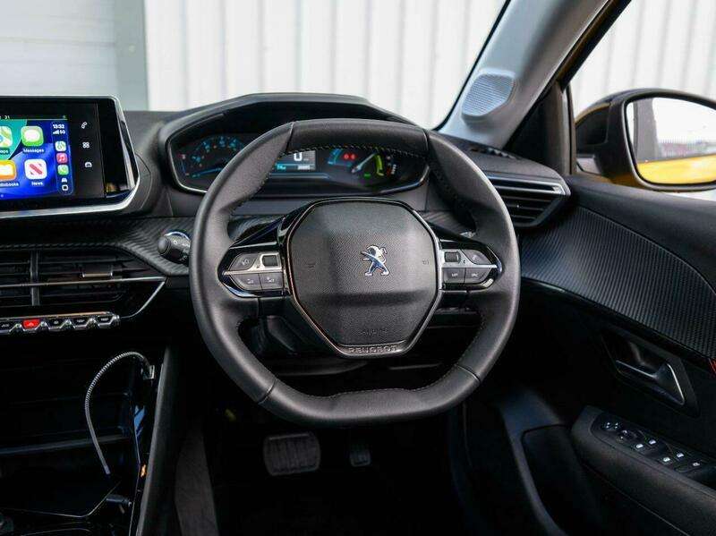 2023 PEUGEOT 208 2023 PEUGEOT 208
