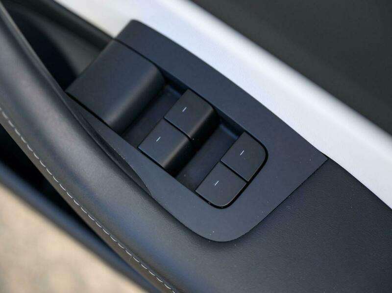 2020 TESLA MODEL 3 2020 TESLA MODEL 3