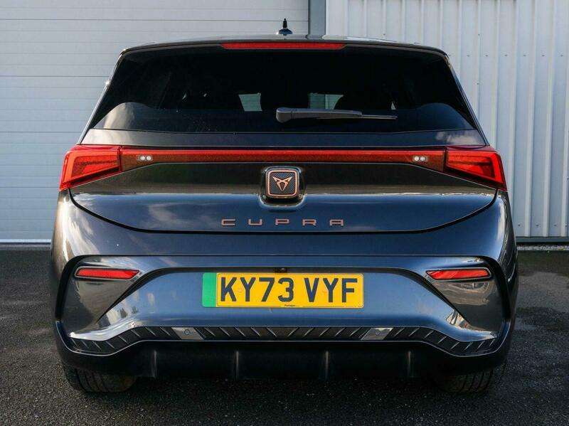 2023 CUPRA BORN 2023 CUPRA BORN