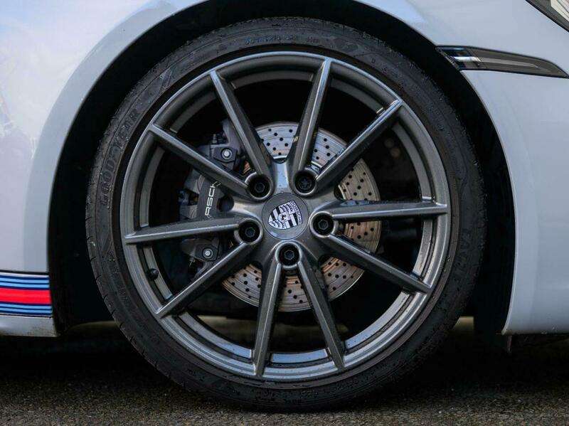 2023 PORSCHE 911 2023 PORSCHE 911