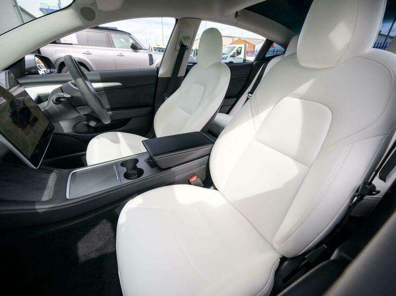 2022 TESLA MODEL 3 2022 TESLA MODEL 3