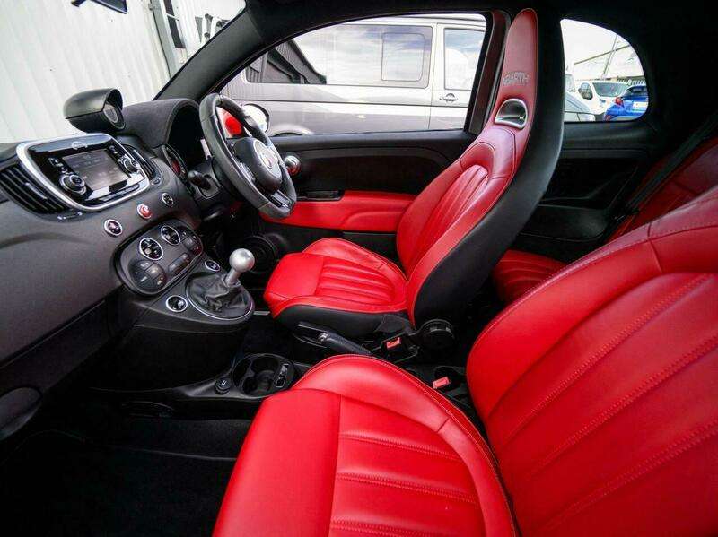 2018 ABARTH 595 2018 ABARTH 595