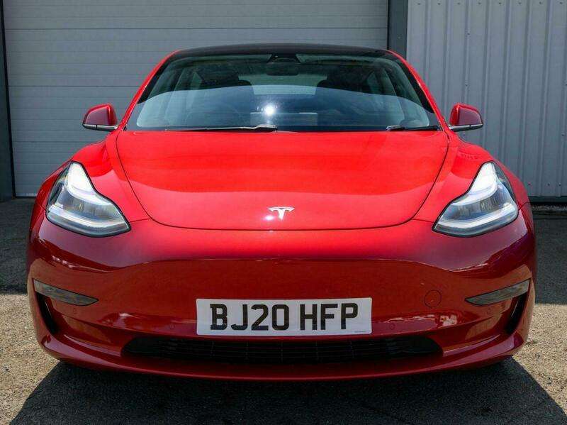 A 2020 TESLA MODEL 3 (Dual Motor) Performance Saloon 4dr Electric Auto 4WDE (Performance Upgrade) (449 bhp) A 2020 TESLA MODEL 3 (Dual Motor) Performance Saloon 4dr Electric Auto 4WDE (Performance Upgrade) (449 bhp)