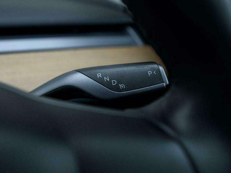 2020 TESLA MODEL 3 2020 TESLA MODEL 3