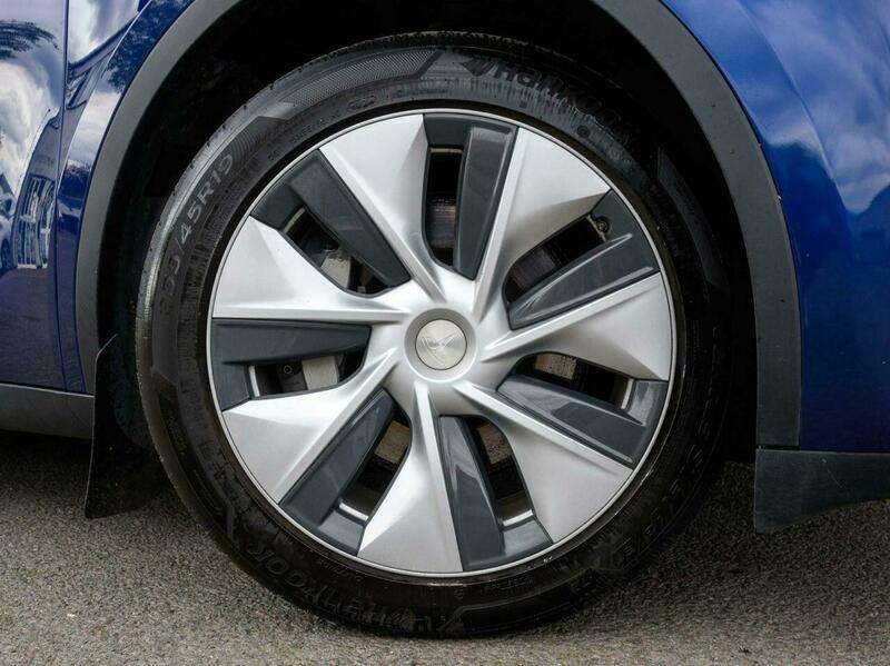 2022 TESLA MODEL Y 2022 TESLA MODEL Y