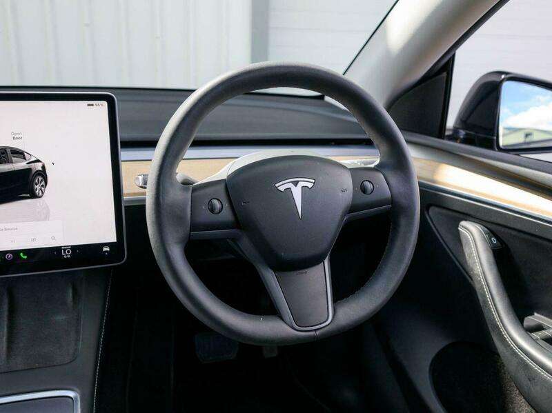 2022 TESLA MODEL Y 2022 TESLA MODEL Y