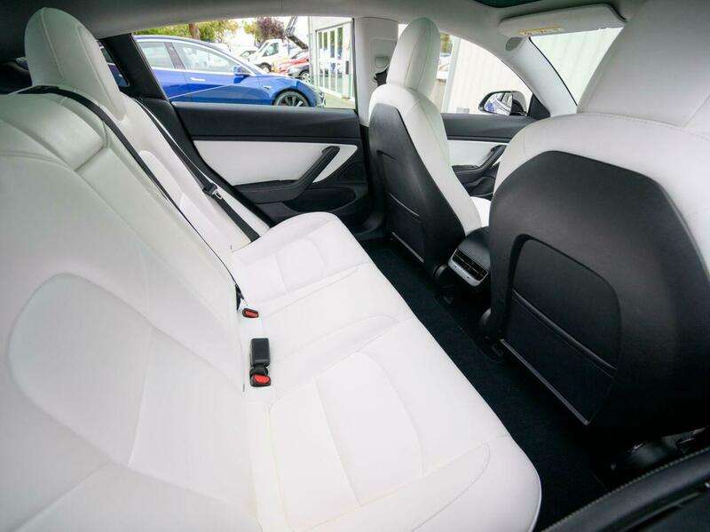 2020 TESLA MODEL 3 2020 TESLA MODEL 3
