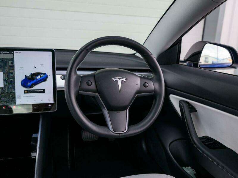 2020 TESLA MODEL 3 2020 TESLA MODEL 3