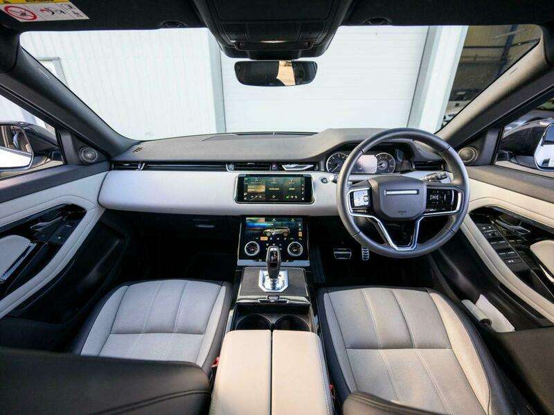 A 2023 LAND ROVER RANGE ROVER EVOQUE 2.0 P250 MHEV R-Dynamic S SUV 5dr Petrol Auto 4WD Euro 6 (s/s) (249 ps) A 2023 LAND ROVER RANGE ROVER EVOQUE 2.0 P250 MHEV R-Dynamic S SUV 5dr Petrol Auto 4WD Euro 6 (s/s) (249 ps)