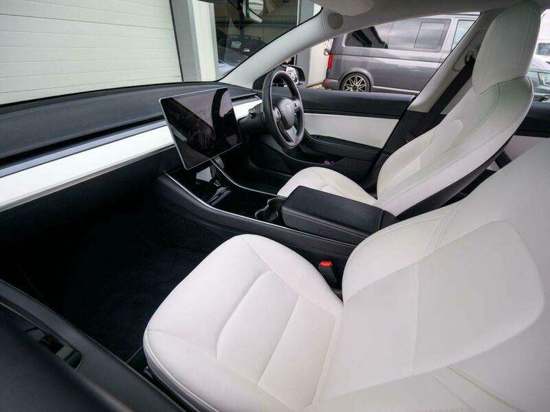 2020 TESLA MODEL 3 2020 TESLA MODEL 3