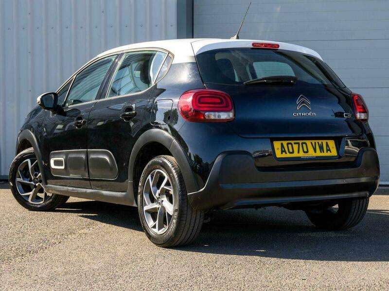 A 2021 CITROEN C3 1.2 PureTech Flair Hatchback 5dr Petrol Manual Euro 6 (s/s) (83 ps) A 2021 CITROEN C3 1.2 PureTech Flair Hatchback 5dr Petrol Manual Euro 6 (s/s) (83 ps)