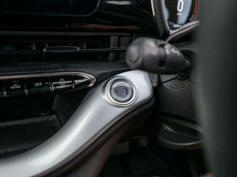2022 FIAT 500 2022 FIAT 500