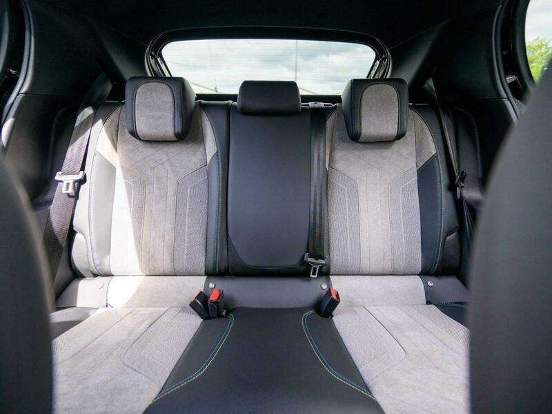 2021 PEUGEOT 208 2021 PEUGEOT 208