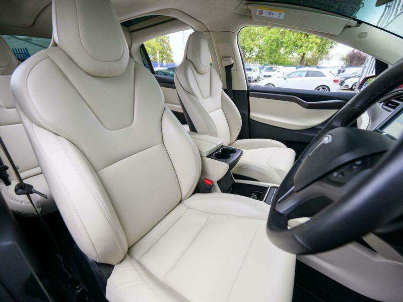 2018 TESLA MODEL X 2018 TESLA MODEL X