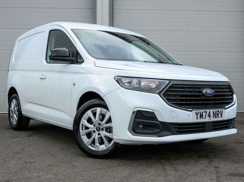 A 2025 FORD TRANSIT CONNECT 2l AUTO 121 BHP A 2025 FORD TRANSIT CONNECT 2l AUTO 121 BHP