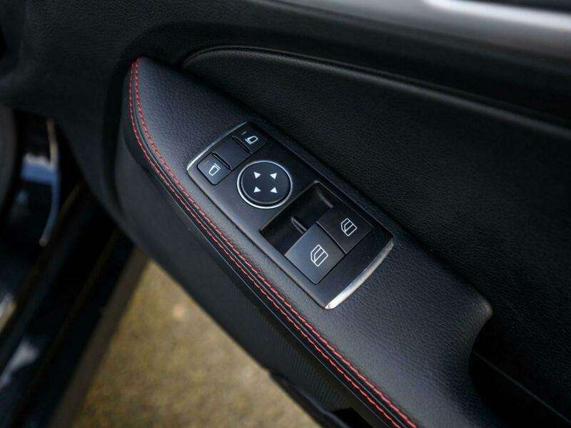 2011 MERCEDES SLK 2011 MERCEDES SLK