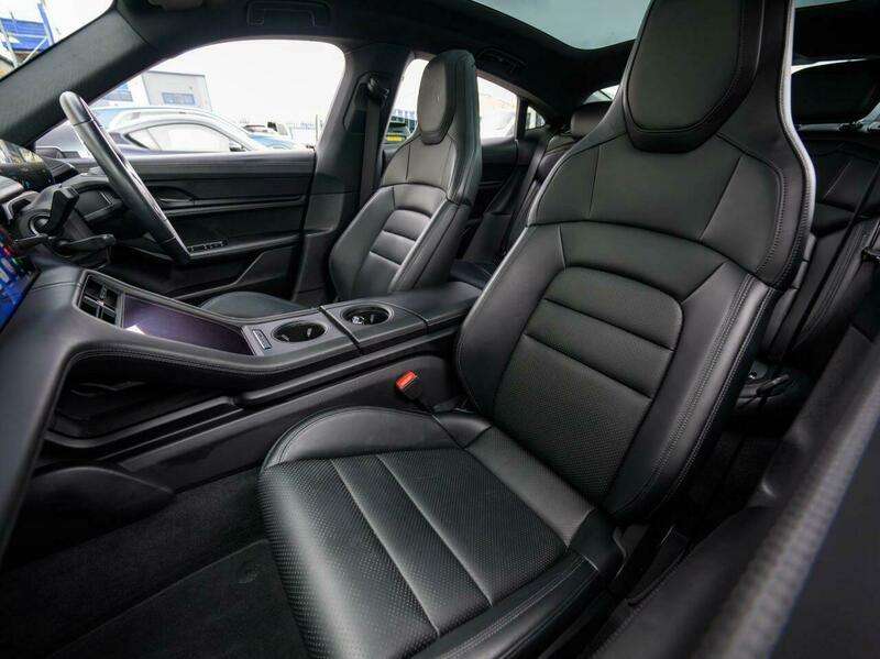 2022 PORSCHE TAYCAN 2022 PORSCHE TAYCAN