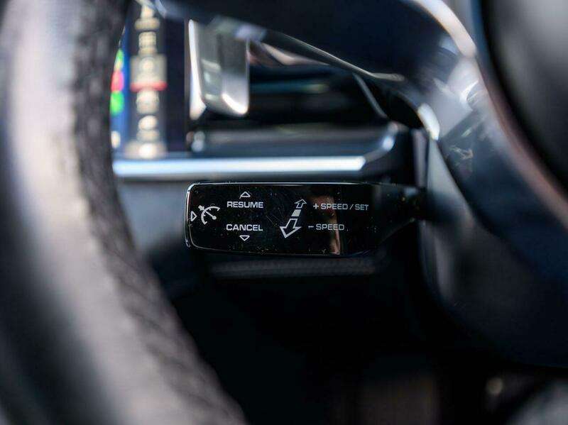 2018 PORSCHE PANAMERA 2018 PORSCHE PANAMERA