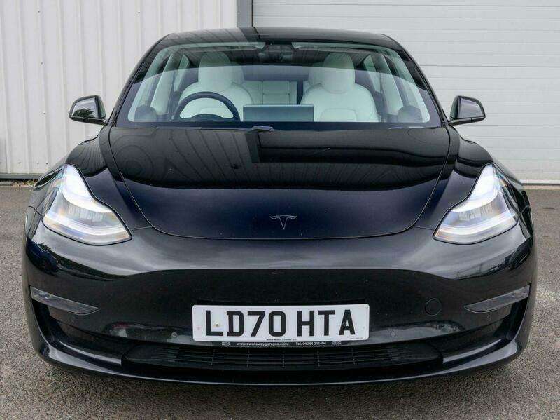 A 2020 TESLA MODEL 3 (Dual Motor) Performance Saloon 4dr Electric Auto 4WDE (Performance Upgrade) (449 bhp) A 2020 TESLA MODEL 3 (Dual Motor) Performance Saloon 4dr Electric Auto 4WDE (Performance Upgrade) (449 bhp)
