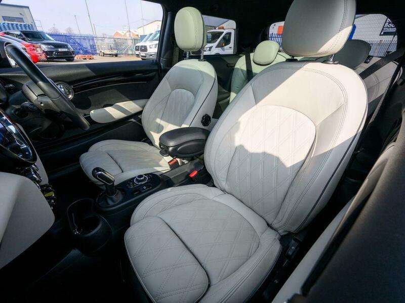 2021 MINI HATCH 2021 MINI HATCH