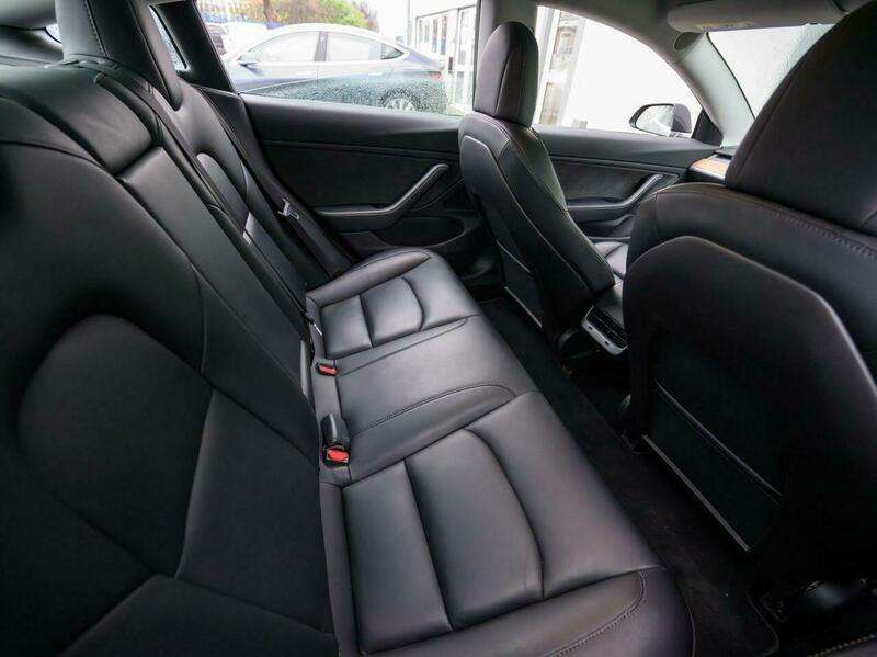 2019 TESLA MODEL 3 2019 TESLA MODEL 3