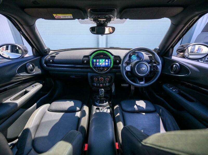 A 2024 MINI CLUBMAN 2.0 Cooper S Sport Estate 6dr Petrol Steptronic Euro 6 (s/s) (178 ps) A 2024 MINI CLUBMAN 2.0 Cooper S Sport Estate 6dr Petrol Steptronic Euro 6 (s/s) (178 ps)