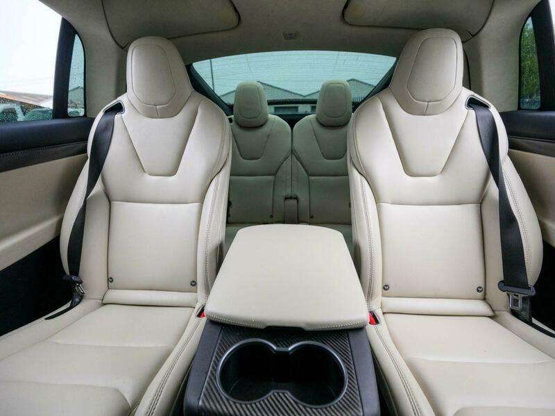 2018 TESLA MODEL X 2018 TESLA MODEL X