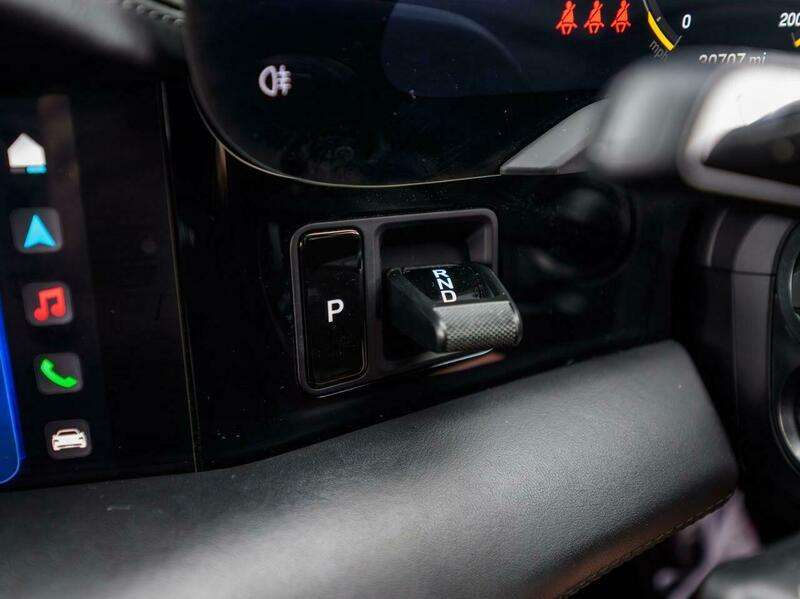 2022 PORSCHE TAYCAN 2022 PORSCHE TAYCAN