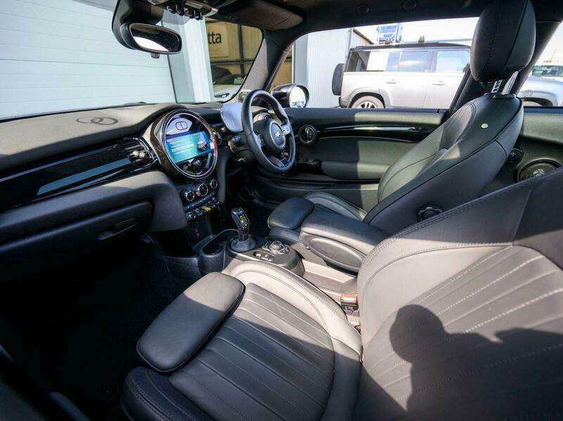 2021 MINI HATCH 2021 MINI HATCH