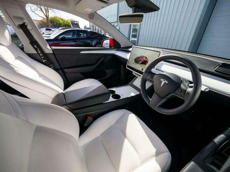 2023 TESLA MODEL Y 2023 TESLA MODEL Y