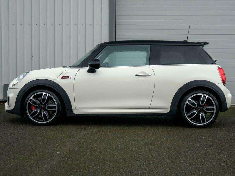 2018 MINI HATCH 2018 MINI HATCH