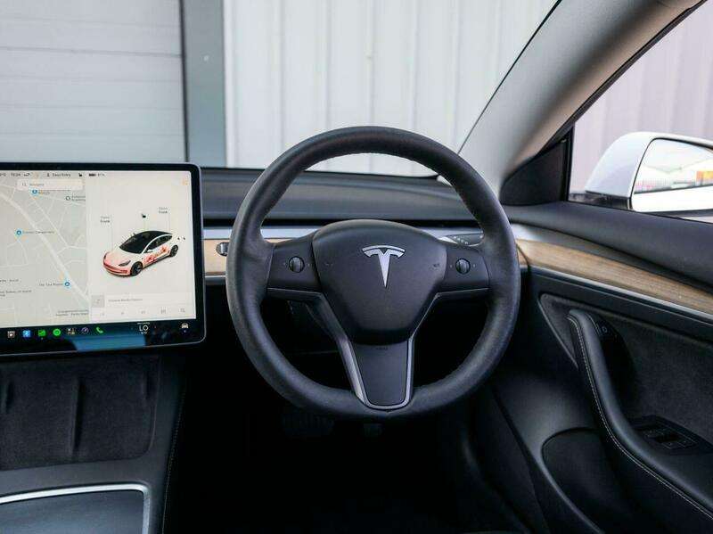 2021 TESLA MODEL 3 2021 TESLA MODEL 3
