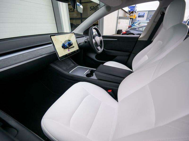 2022 TESLA MODEL Y 2022 TESLA MODEL Y