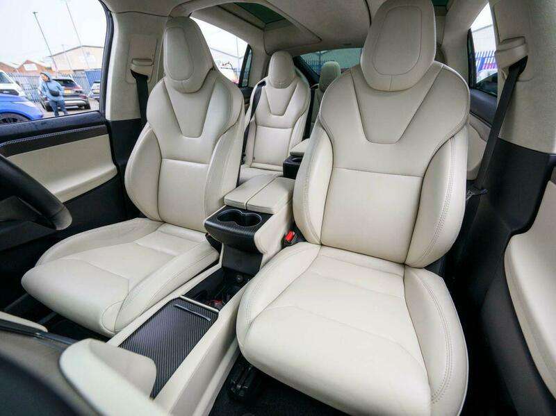 2018 TESLA MODEL X 2018 TESLA MODEL X