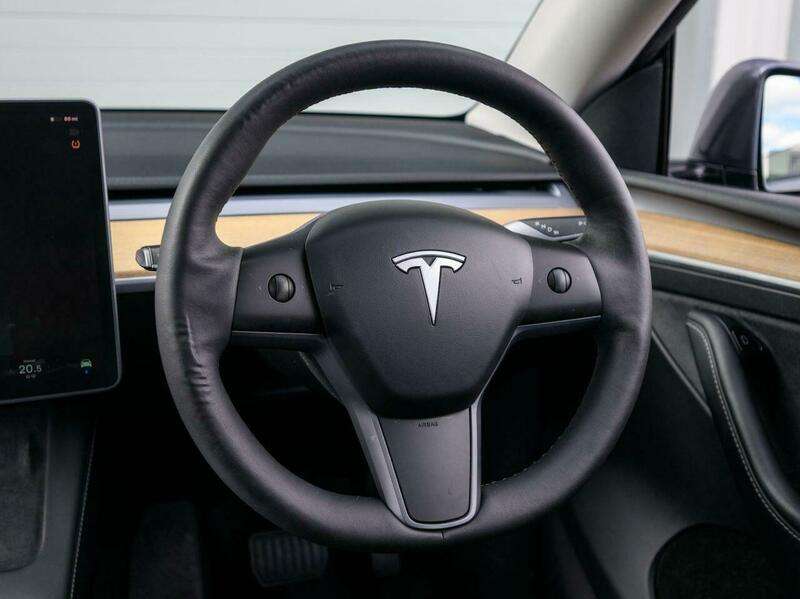 2022 TESLA MODEL Y 2022 TESLA MODEL Y