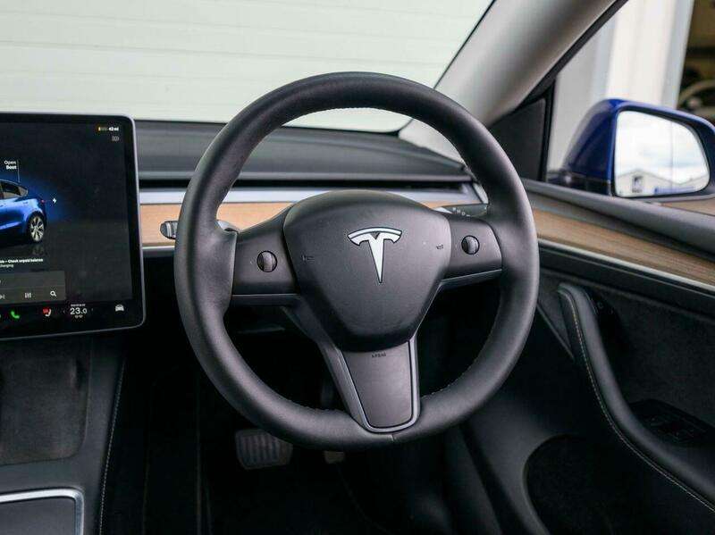 2022 TESLA MODEL Y 2022 TESLA MODEL Y