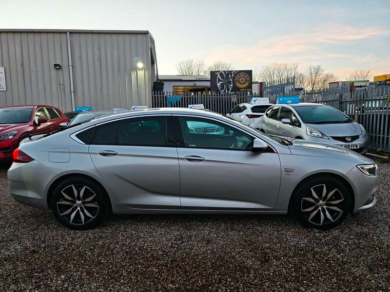 2017 VAUXHALL INSIGNIA 2017 VAUXHALL INSIGNIA